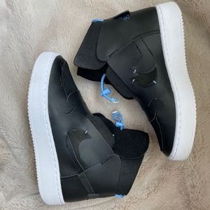 New Womens Black Nike Vandalised Size 5